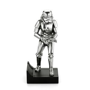yzYANZT?@CZS[nhX^[EH[YRNVs[^[royal selangor hand finished star wars collection pewter stormtrooper