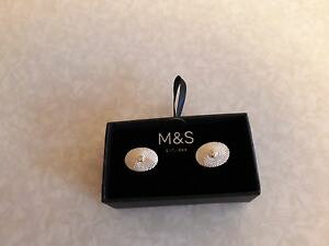 �y���������z�����Y�A�N�Z�T��?�@�S�[�W���X�V���o�[�J�t�����N�Xmamp;s gorgeous silver tone oval cuff links boxed