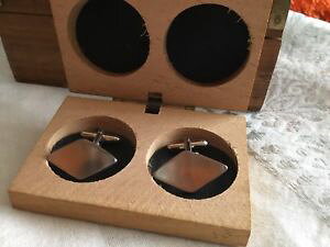 yzYANZT?@Be[W_jXgVo[g[JtX{^NX}Xvintage 1960fs modernist concave silver tone cufflinks wooden box xmas gift