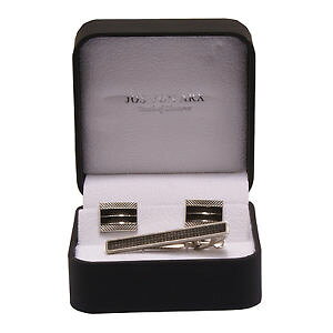 yzYANZT?@WXtHA[NXv[e[V{bNX^Co[Zbgjos von arx silver plated cufflink and tie bar gift set in presentation box