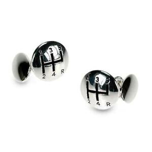 yzYANZT?@`F[JtX{^Xs[hVtgshiny five speed gear shift with chain cufflinks