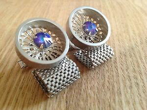 yzYANZT?@re[WbvAEhbVJtX{^}Egvintage wraparound mesh cufflinks detailed mounting amp; purple crystals