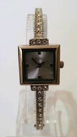【送料無料】腕時計　ウォッチ　オアシスレディースブレスレットアラームoasis seoras brazalete reloj b452 semi