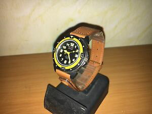 yzrv@EHb`@ZN^[XCXNI[cEHb`watch sector exp 101 expander orologio swiss made wr 100m quartz 38mm