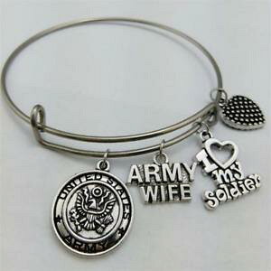 �y���������z�u���X���b�g�@�A�N�Z�T��?�@�f�t�H�[��as de50359 form united state army wife charm edelstahlmetall frau uberzogenes