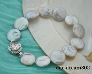 �y���������z�u���X���b�g�@�A�N�Z�T��?�@8 15mm�R�C��8 15mm coin white freshwater pearl bracelet