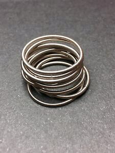 �y���������z�u���X���b�g�@�A�N�Z�T��?�@listingla mollla�s�A�m�s�X�g�������Ola molla listingla mollla ring ringjewelrypiano wire spring ringla molla