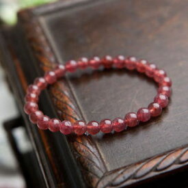 【送料無料】ブレスレット　アクセサリ—　ロシアストロベリークォーツクリスタルビーズブレスレットストレッチ8mm natural russian strawberry quartz crystal stretch beads bracelet aaa