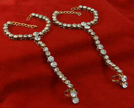 【送料無料】ブレスレット　アクセサリ—　エスニックデザイナーハンドスレーブチェーンブレスレットハーネスethnic designer hand slave chain haath phool panja bracelet harness jewelry