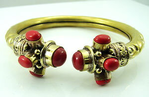 yzuXbg@ANZT?@`xbgGXjbNre[Wlp[uXbg925 tibetan solid brass red coral gemstone ethnic vintage nepali bracelet 1724