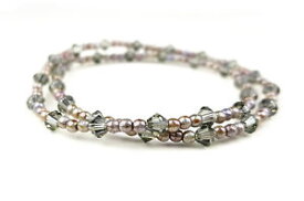 【送料無料】ブレスレット　アクセサリ—　ビーズブレスレットガラスビーズブレスレットグレーbeaded bracelet glass beads bracelet grey delicate filigree gift idea for women