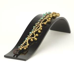 �y���������z�u���X���b�g�@�A�N�Z�T��?�@�S�[���h�g�[���^�[�R�C�Y�`�b�v�x���r�[�Y�u���X���b�g81stgeneration brass gold tone turquoise chip bell bead bracelet, 19 cm