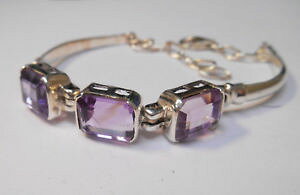 yzuXbg@ANZT?@AWXguXbgbeautiful bracelet with 3 large amethyst stones *february birthstone*