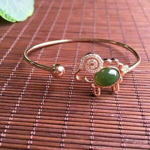 yzuXbg@ANZT?@X^[OVo[kS[hbLuXbg925 sterling sliver 18k gold plated nephrite not enhanced sheep bracelet