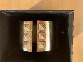 【送料無料】ブレスレット　アクセサリ—　ビクトリアボックスシークレットゴールドブレスレットvictoria’s secret gold crystal bracelet in original box