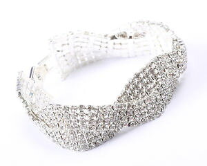 yzuXbg@ANZT?@{bNXVo[g[CXg[NAcCXguXbg in box silver tone and clear rhinestone twist bracelet