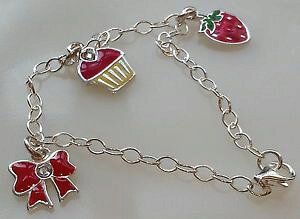 �y���������z�u���X���b�g�@�A�N�Z�T��?�@�V���o�[�G�i�����N���X�^���u���X���b�gemma bunton silver enamel and crystal three charm bracelet