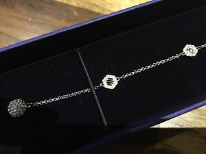 �y���������z�u���X���b�g�@�A�N�Z�T��?�@�X�����t�X�L�[�u���X���b�g���Xswarovski bracelet 5371191 cryros 19cm cryrhs 175cm