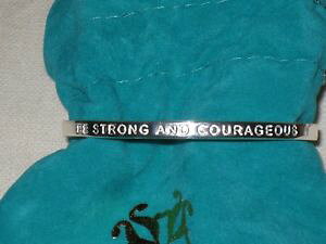 �y���������z�u���X���b�g�@�A�N�Z�T��?�@listingrustic cuff engraved quotes cuff be strong and courageous nwot listingrustic cuff engraved quotes cuff be st
