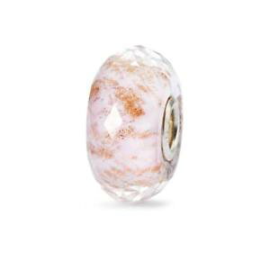 �y���������z�u���X���b�g�@�A�N�Z�T��?�@�r�[�Y�K���X�n�[�g�`�F���[trollbeads bead glass heart cherry tglbe 30016