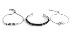 【送料無料】ブレスレット　アクセサリ—　ブレスレットシルバーセットguess bracelet set silver