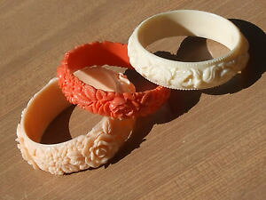 �y���������z�u���X���b�g�@�A�N�Z�T��?�@�s���N�A�[���f�R3lot of 3 beautiful antique bracelets with floral deco in pink