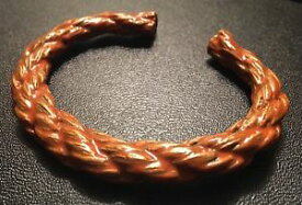 【送料無料】ブレスレット　アクセサリ—　メイヤーケーブルカフオレンジオルorly genger by jaclyn mayer cable cuff orange