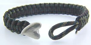 �y���������z�u���X���b�g�@�A�N�Z�T��?�@�J���t���[�W���u���X���b�g�V���o�[�n�[�g�N���b�v07101076 soldier to soldier camouflage bracelet 83 with silver heart clip