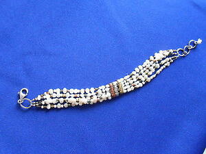 �y���������z�u���X���b�g�@�A�N�Z�T��?�@�j���[listingsilpada listingsilpada bracelet, retired, mixed stone