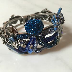 �y���������z�u���X���b�g�@�A�N�Z�T��?�@�^�R�J�t�u���X���b�gkirks folly embrace me sparkle octopus cuff bracelet ocean