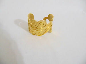 yzuXbg@ANZT?@Xet@j[S[huYJthstephanie kantis 7goldbronze hammered metal raised scrollwork cuff d406 295
