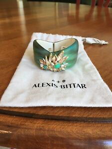 �y���������z�u���X���b�g�@�A�N�Z�T��?�@�q���W�J�t�h��alexis bittar green lucite hinged cuff bracelett 395 retail