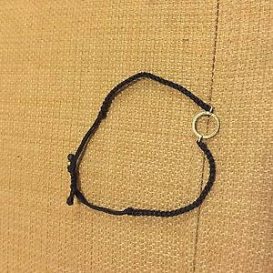 �y���������z�u���X���b�g�@�A�N�Z�T��?�@�X�g�����Ostring bracelet