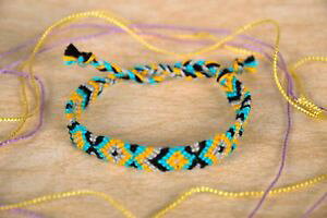 �y���������z�u���X���b�g�@�A�N�Z�T��?�@�u���X���b�gbracelet braid in cotton yarn craft