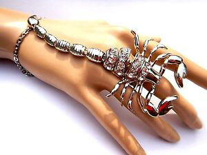 �y���������z�u���X���b�g�@�A�N�Z�T��?�@rhinestone scorpion slave bracelethalloween�J�t�Xp4silver rhinestone scorpion slave bracelet punk biker halloween costume cuf