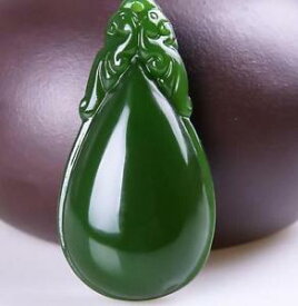 【送料無料】ブレスレット　アクセサリ—　ペンダントヒスイnatural green handcarved chinese hetian jade water droplets shape pendant