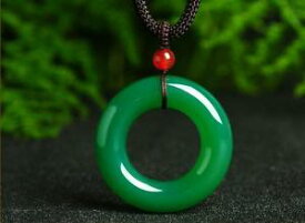 【送料無料】ブレスレット　アクセサリ—　リングシンボルnatural green chalcedony handcarved peace ring a symbol of peace and happiness