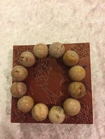 【送料無料】ブレスレット　アクセサリ—　プレーヤービーズブレスレットハンドメイドストレッチラウンドpetrified wood player beads stretch bracelet round by handmade from myanma