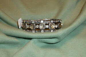 yzuXbg@ANZT?@\tBA}bgVo[NX^Xgb`uXbghlia sophia zen matte silver crystal stretch bracelet 98