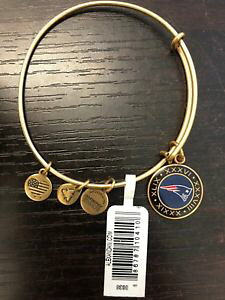 yzuXbg@ANZT?@uh^OAbNXj[COhyCgIbcbrand wtags authentic alex and ani nfl england patriots 50 as15nfl03rg