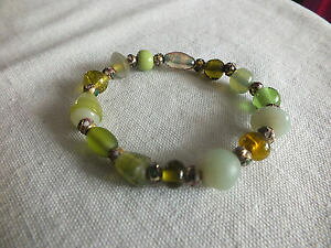yzuXbg@ANZT?@Xgb`uXbgS[hg[r[YChj[Xbeautiful stretch bracelet gold tone soft greens cloisonne beads 12 wide nice