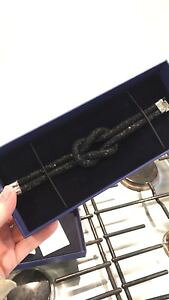 yzC^A@uXbg@XtXL[X^[_XguXbggenuine swarovski stardust bracciale