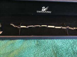 yzC^A@uXbg@XtXL[ejXuXbgswarovski bracciale tennis