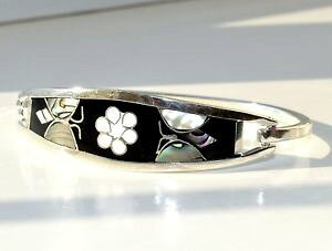 yzC^A@uXbg@XbgouJtfUCJ[ubNVFuXbgbracciale farfalla design floreale, colore nero, con inserto in conchiglia, braccialetto