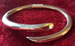 �y���������z�C�^���A���@�u���X���b�g�@�u���X���b�g���C�g�S�[���h�\���b�hbracciale in solido in metallo in light gold chiusura magneticabrc 12a