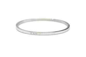 �y���������z�C�^���A���@�u���X���b�g�@�u���X���b�g�t�B�����b�Z�[�Wbc2614f bracelet jonc fin acier argent avec message je suis une princesse