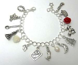 �y���������z�C�^���A���@�u���X���b�g�@�u���X���b�g�o��storico occupazioni lady dei fiumi bracciale con charm guerra dei roses medievale