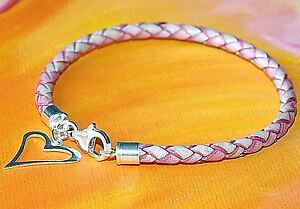 yzC^A@uXbg@AeB[NsNxCA[gXLX^[OVo[uXbgdonna 4mm rosa antico pelle e argento sterling bracciale con charmlyme bay arte