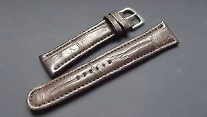 �y���������z�C�^���A���@�u���X���b�g�@�u���X���b�g�}�������j�N���mbracelet montre marron fonc en crocodile vritable modle chrono disp 18 24