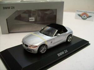 yz͌^ԁ@X|[cJ[@bmw z4e85roadster2002norev 143ovpbmw z4 e85 roadster, silver, 2002, norev 143, ovp